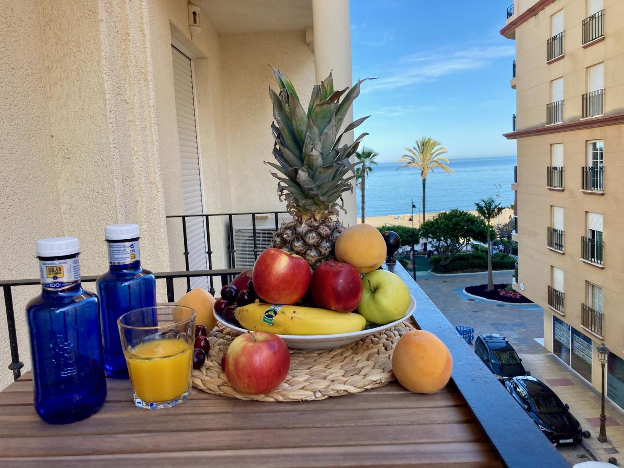 Alboran Costa Del Sol Leilighet Estepona Eksteriør bilde
